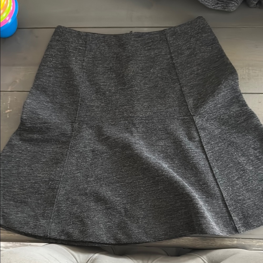 Elegant Gray Women's Skirt